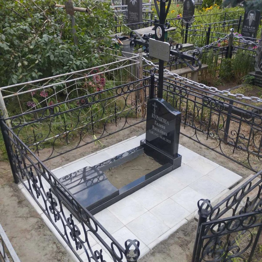 Пам'ятник з граніту